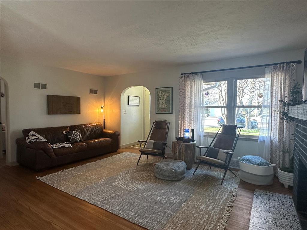 413 W Bishop Street Luverne MN 56156 7054482 image8