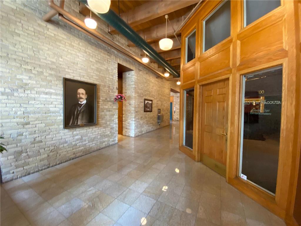 413 Wacouta Street Saint Paul MN 55101 6817155 image2