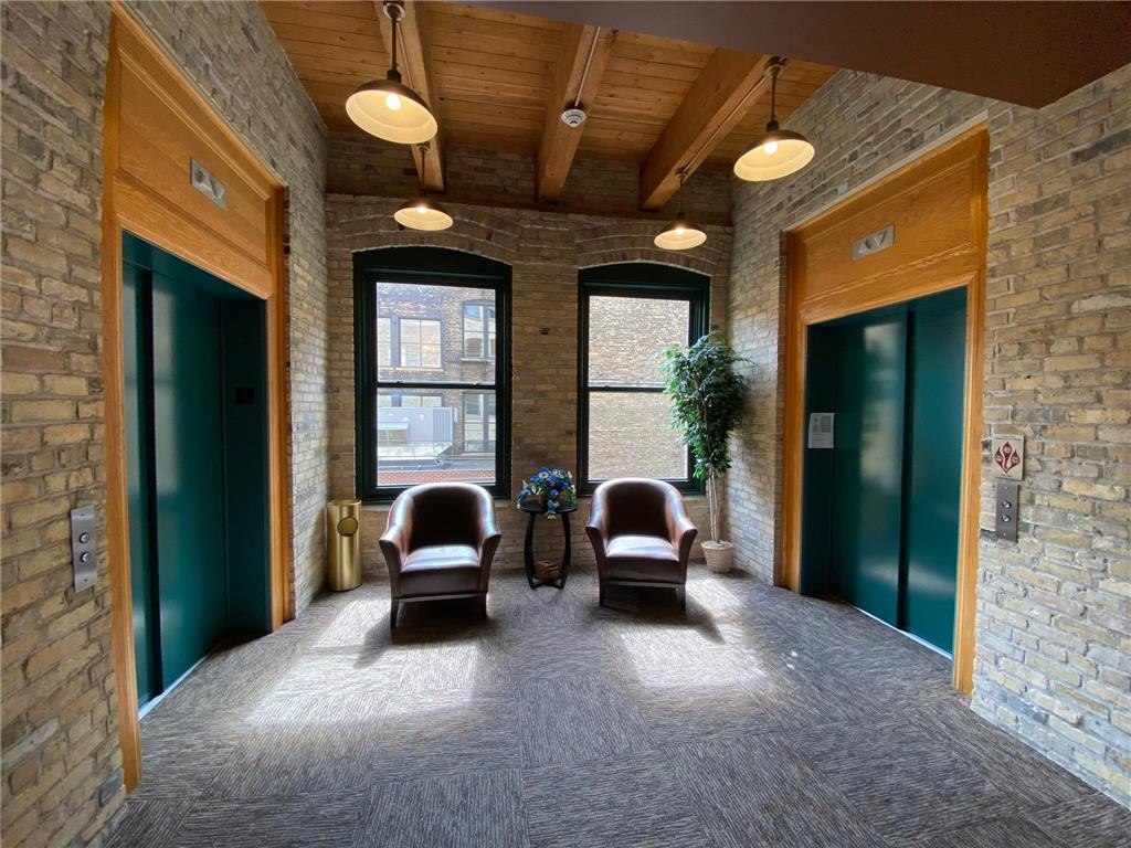 413 Wacouta Street Saint Paul MN 55101 6817155 image4