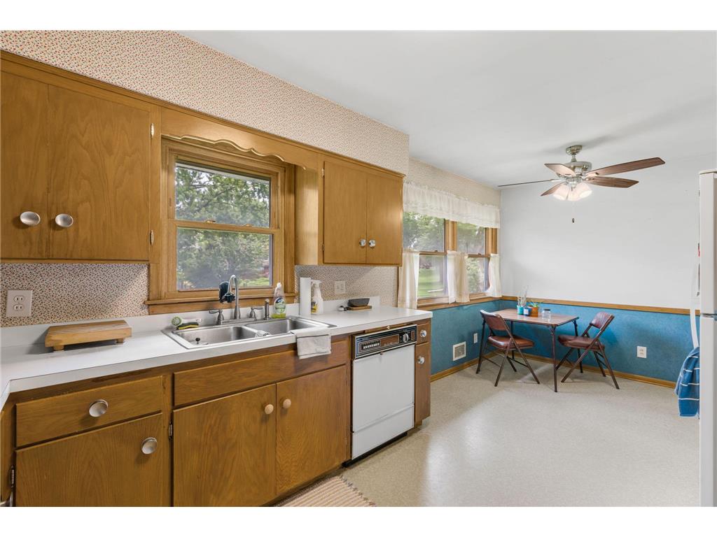 413 Whitegate Lane Minnetonka MN 55391 7105638 image25