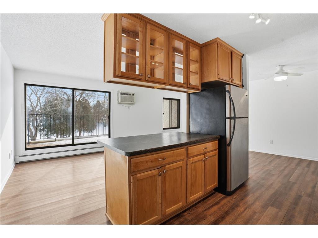 4130 Rahn Road #206 Eagan MN 55122 7026691 image1