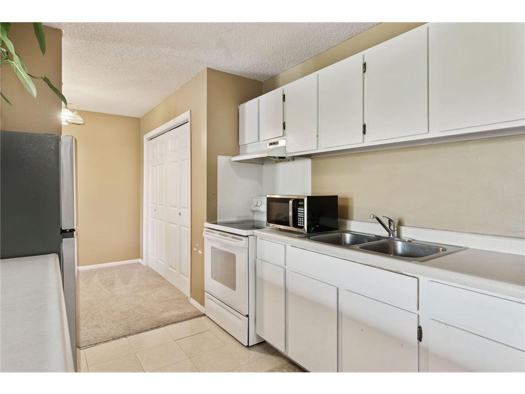 4130 Rahn Road #209 Eagan MN 55122 7003633 image11