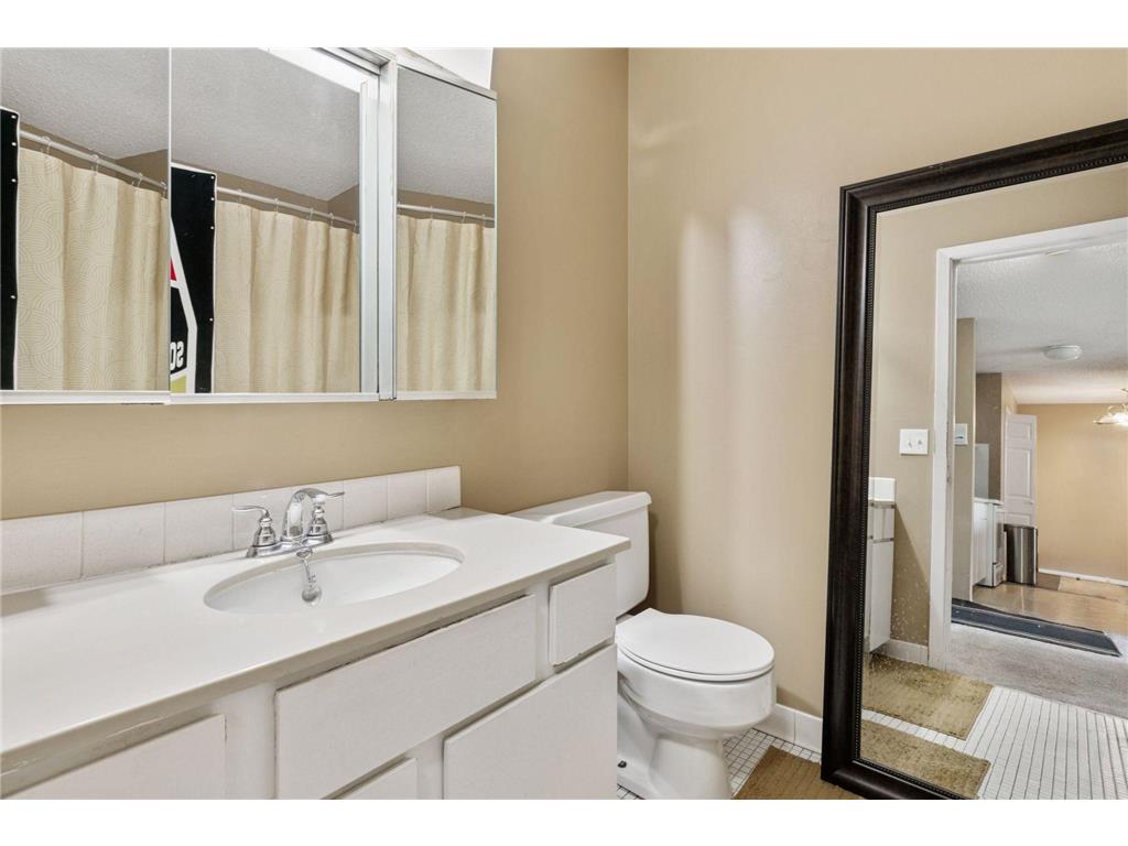 4130 Rahn Road #209 Eagan MN 55122 7003633 image22