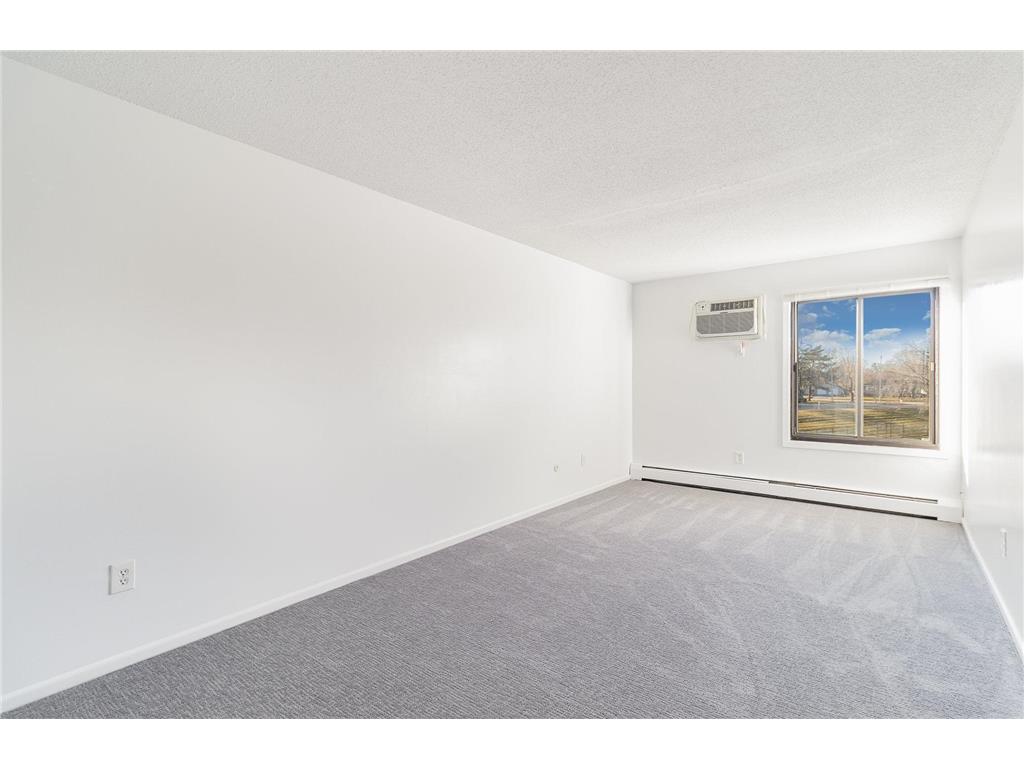 4130 Rahn Road 303, Eagan, MN, 55122 MLS 6504857 Edina Realty