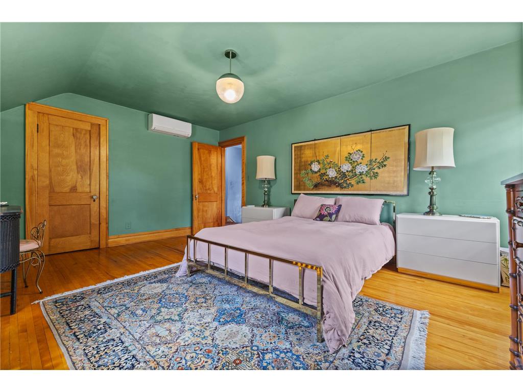 4132 Aldrich Avenue S Minneapolis MN 55409 7083175 image27