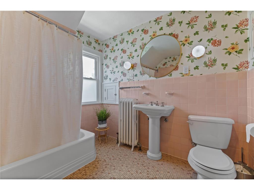 4132 Aldrich Avenue S Minneapolis MN 55409 7083175 image35