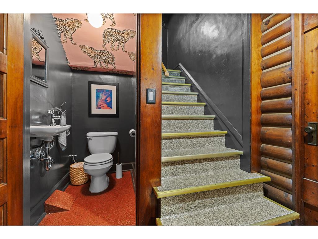 4132 Aldrich Avenue S Minneapolis MN 55409 7083175 image46