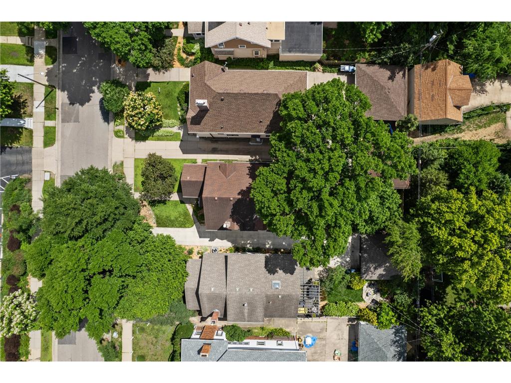 4132 Aldrich Avenue S Minneapolis MN 55409 7083175 image58