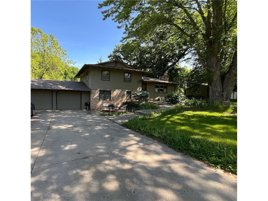 4132 Maplewood Road Saint Bonifacius MN 55375 6550944 image1