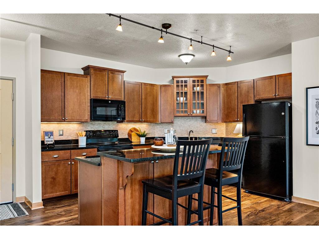 4132 Vernon Avenue S #A203 Saint Louis Park MN 55416 7053370 image1