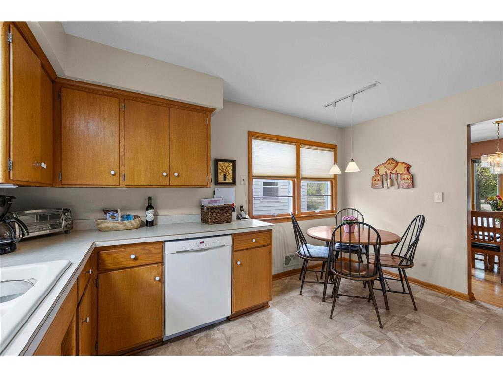 4133 Washburn Avenue S Minneapolis MN 55410 7015327 image14