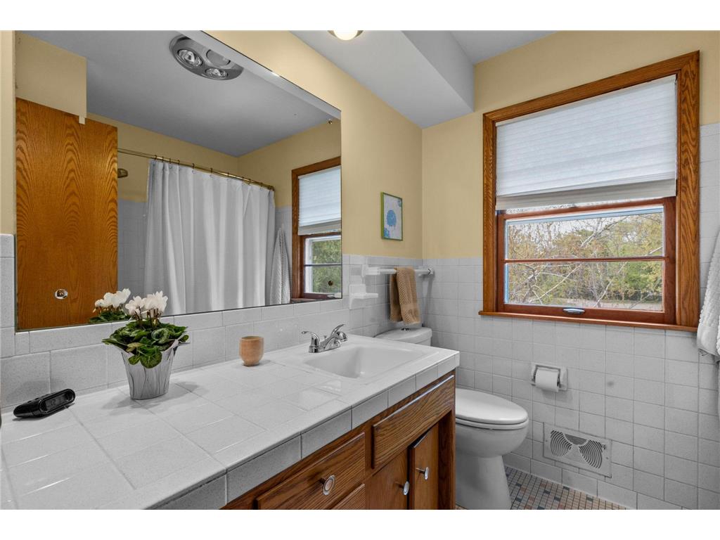 4133 Washburn Avenue S Minneapolis MN 55410 7015327 image24