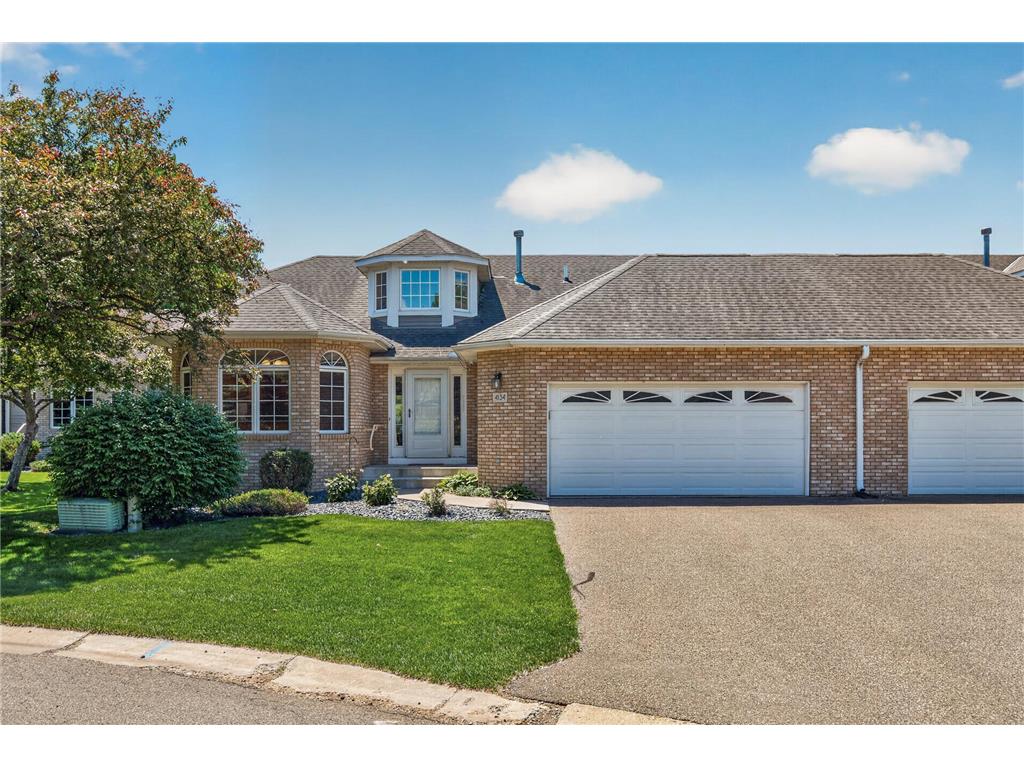 4134 Thornhill Lane Vadnais Heights MN 55127 7089729 image1