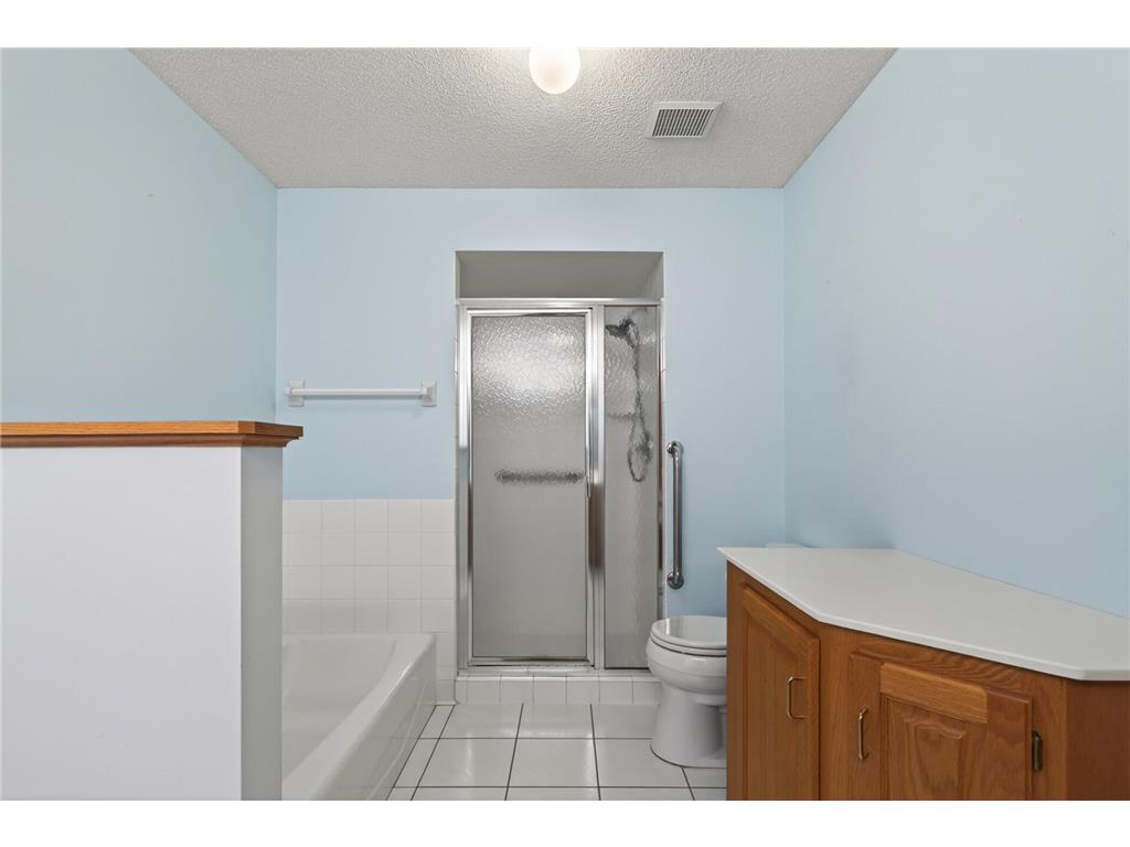 4134 Thornhill Lane Vadnais Heights MN 55127 7089729 image22