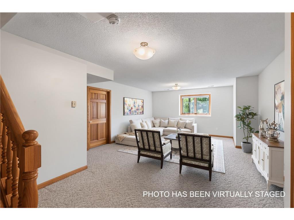 4134 Thornhill Lane Vadnais Heights MN 55127 7089729 image26