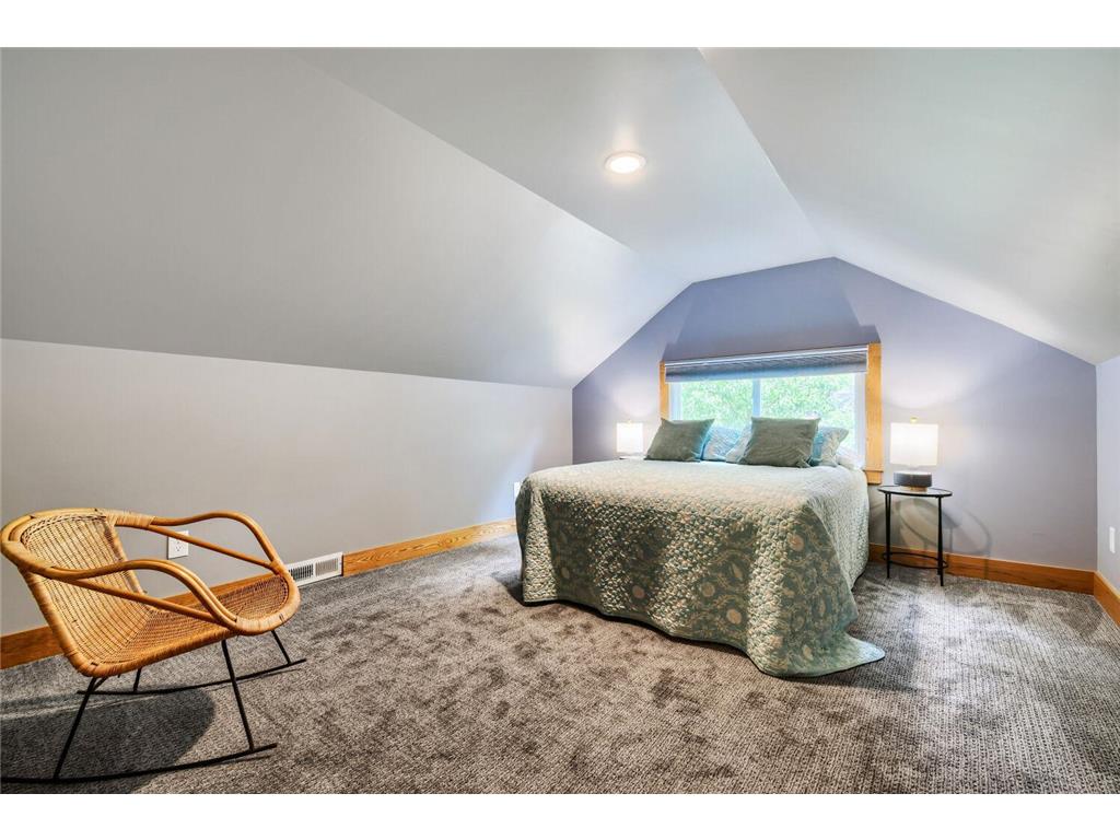 4136 21st Avenue S Minneapolis MN 55407 7054648 image12