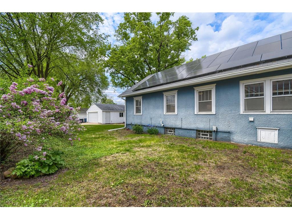 4136 21st Avenue S Minneapolis MN 55407 7054648 image32