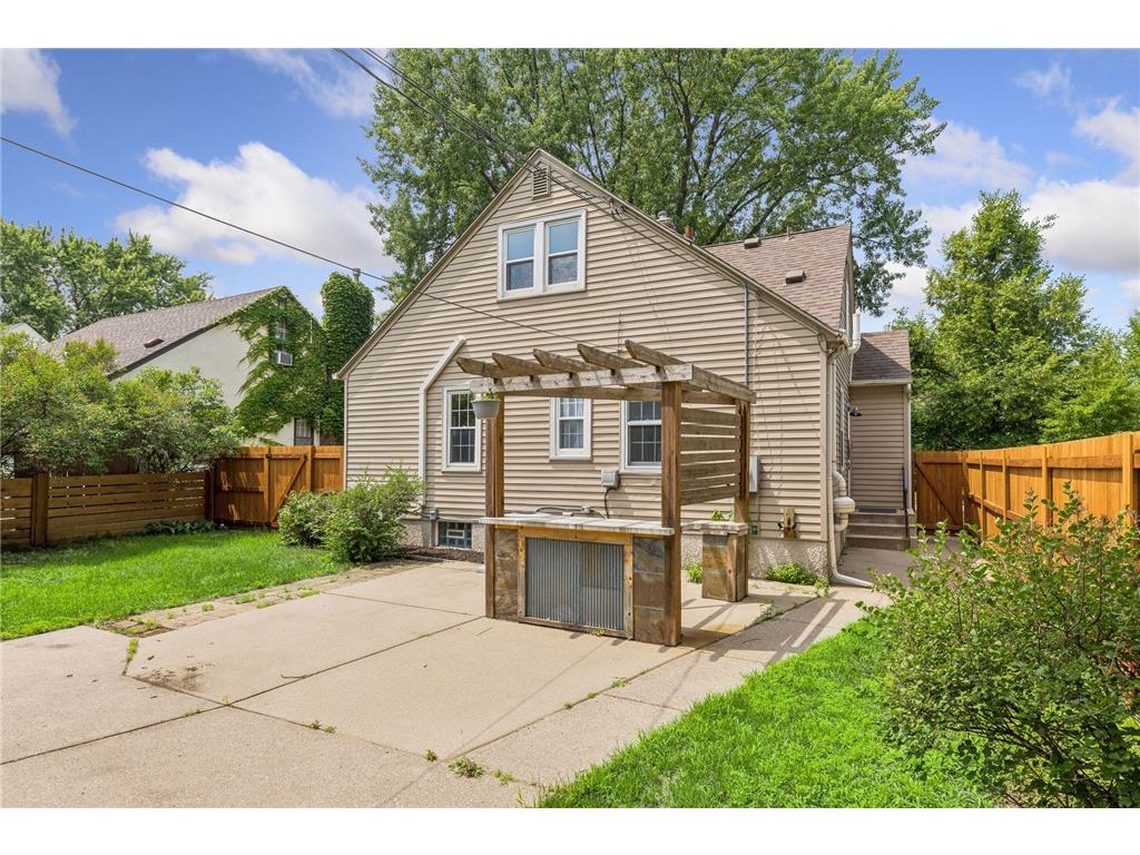 4136 Abbott Avenue N Robbinsdale MN 55422 7068773 image37