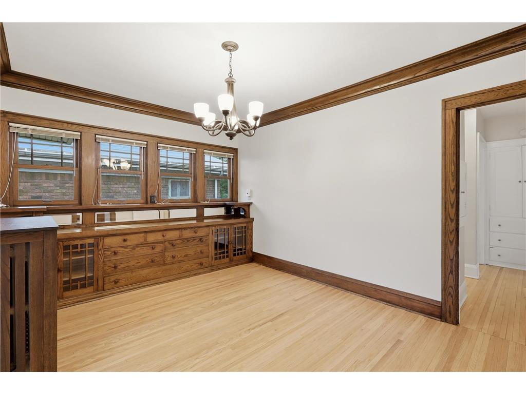 4136 Grand Avenue S Minneapolis MN 55409 7090339 image18