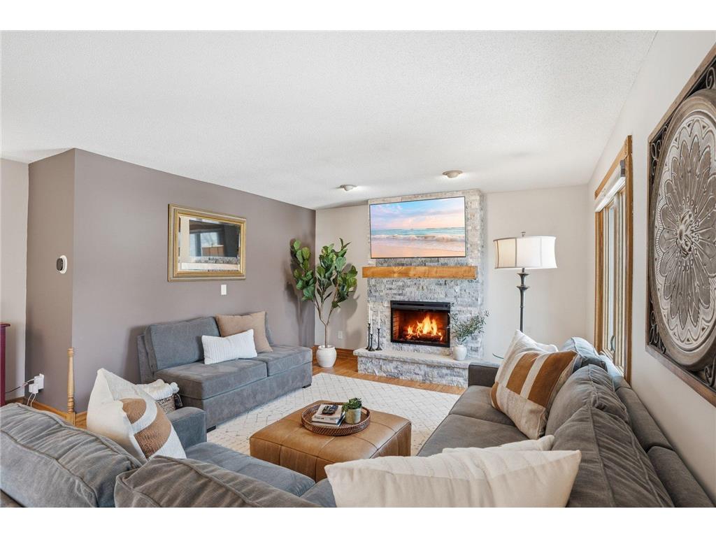 4136 Prairie Ridge Road Eagan MN 55123 7031165 image23