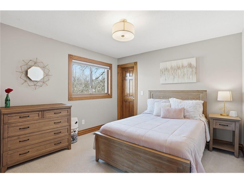 4136 Prairie Ridge Road Eagan MN 55123 7031165 image37