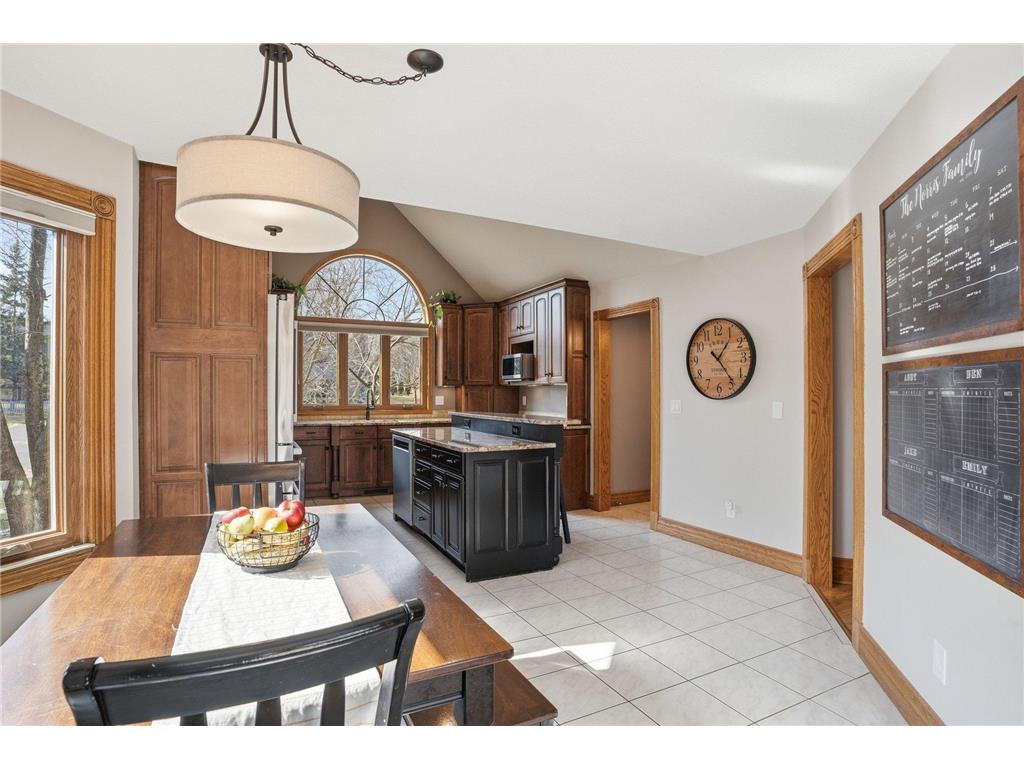 4136 Prairie Ridge Road Eagan MN 55123 7031165 image4