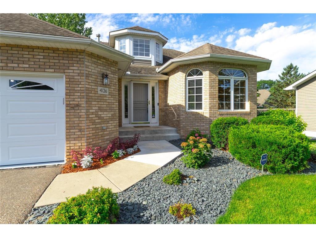 4136 Thornhill Lane Vadnais Heights MN 55127 6777974 image1