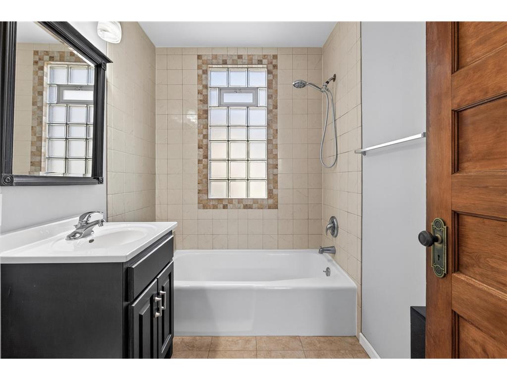 4137 Quincy Street NE Columbia Heights MN 55421 7052593 image11