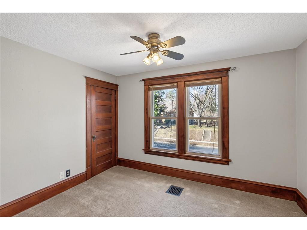 4137 Quincy Street NE Columbia Heights MN 55421 7052593 image16