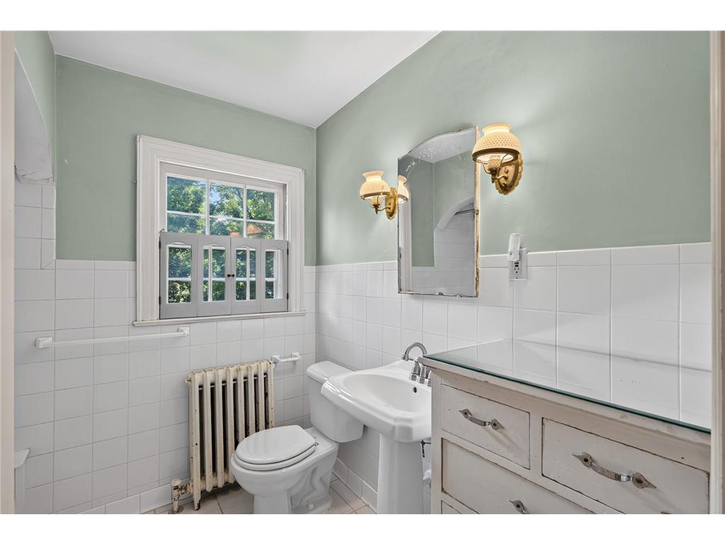 4138 York Avenue S Minneapolis MN 55410 7088610 image33
