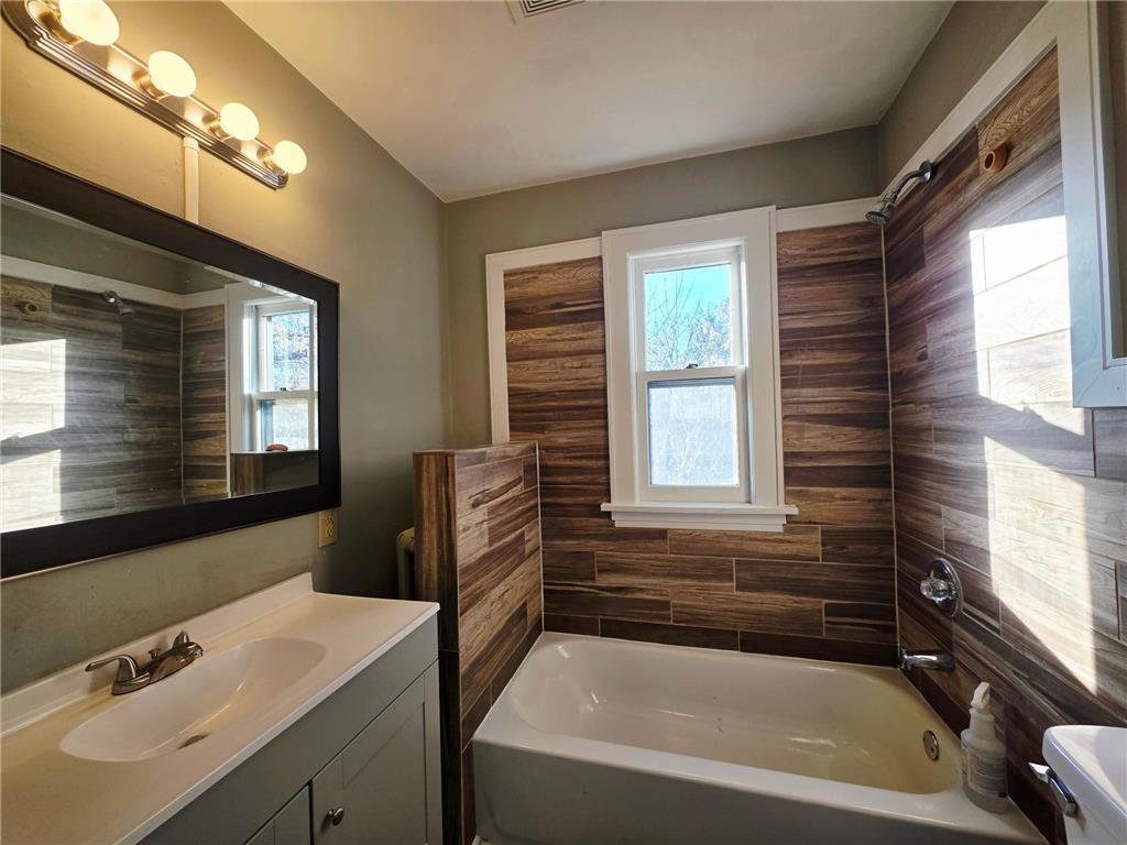 414 33rd Avenue N Minneapolis MN 55412 6817220 image19