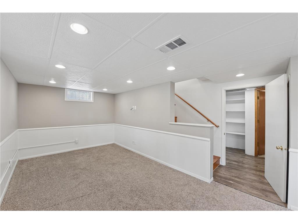 414 3rd Avenue E Osceola WI 54020 7047107 image19