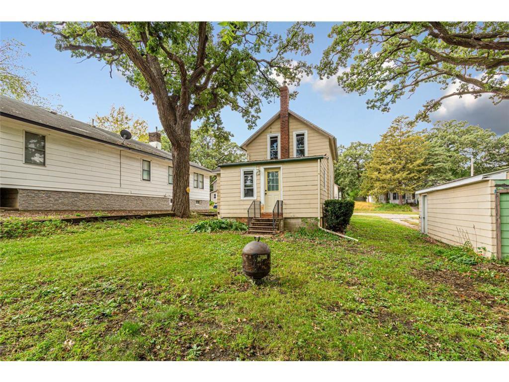 414 3rd Street NE Waseca MN 56093 7041627 image1