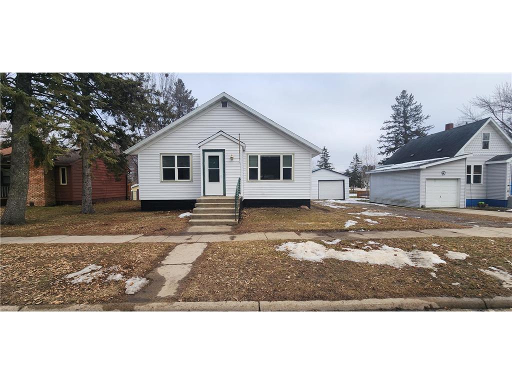 414 8th Street NE, Staples, MN, 56479 MLS 6484838 Edina Realty