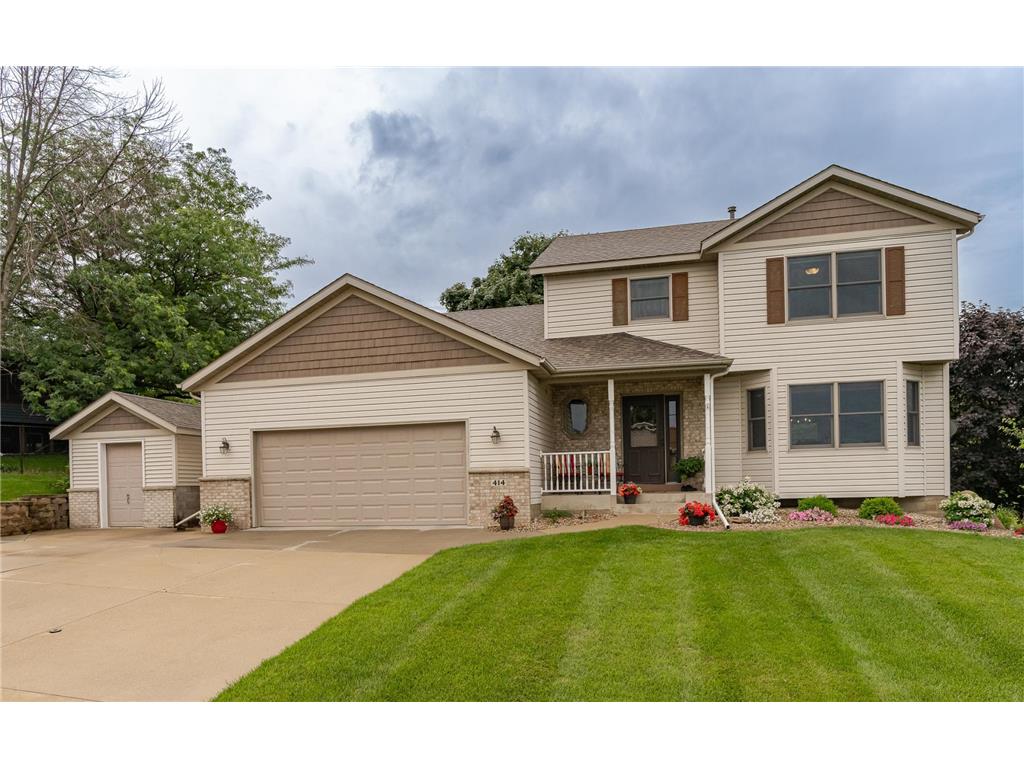 414 9th Street NW Byron MN 55920 6751821 image1