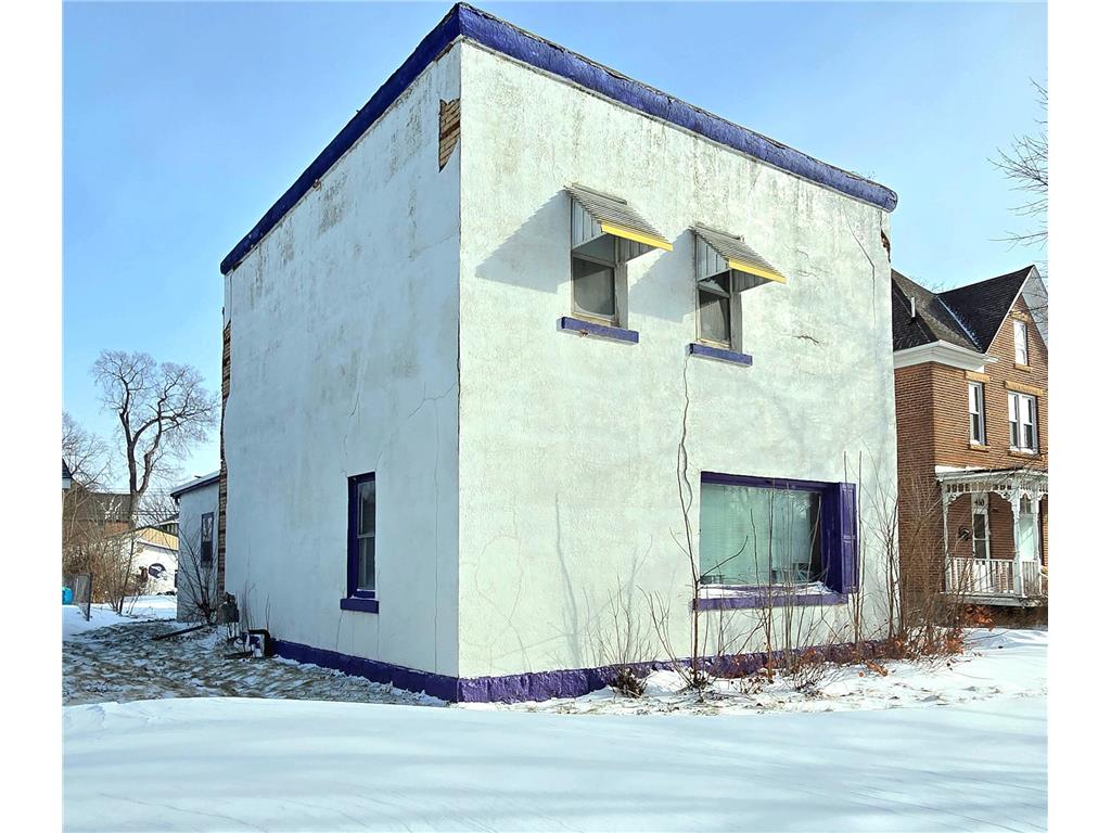 414 Broadway Street N New Ulm MN 56073 7004345 image2