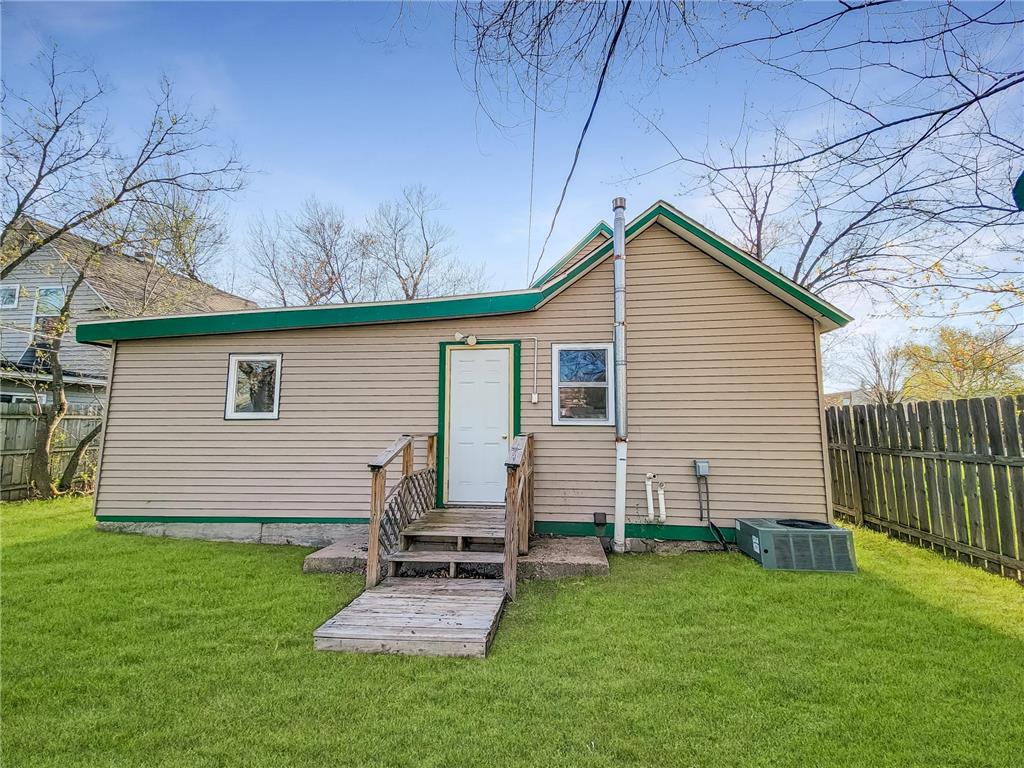 414 Central Avenue SE Bemidji MN 56601 6541345 image1