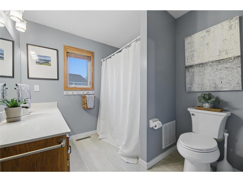 414 Maple Knoll Way NW Saint Michael MN 55376 7067151 image18