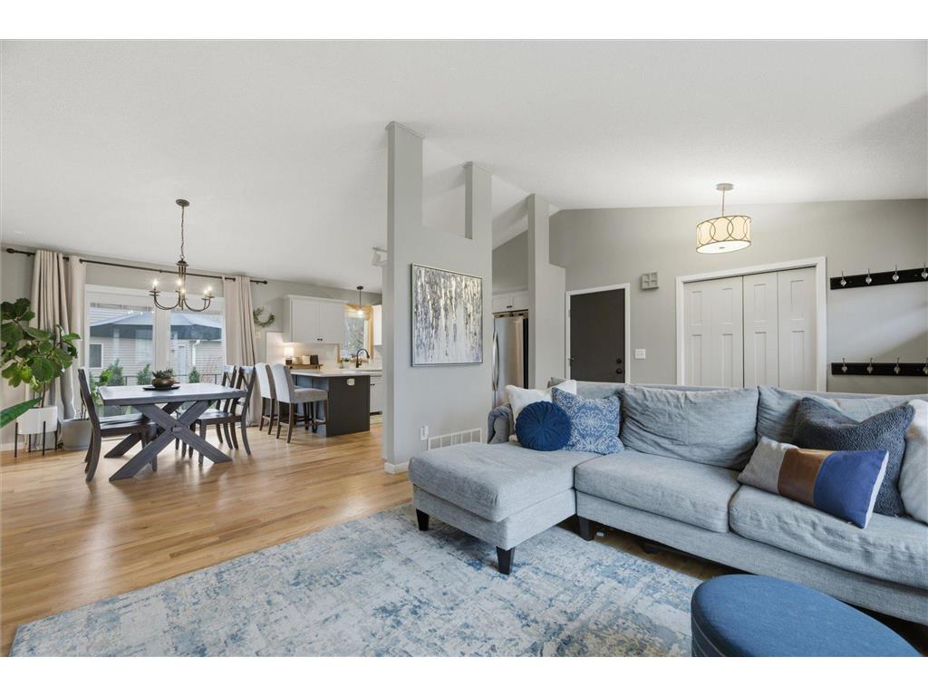 414 Maple Knoll Way NW Saint Michael MN 55376 7067151 image4