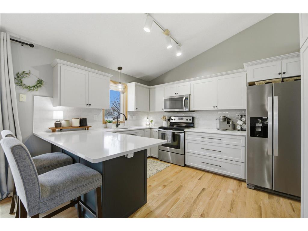 414 Maple Knoll Way NW Saint Michael MN 55376 7067151 image9