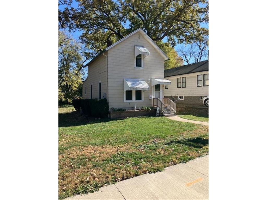 414 NE 3rd Street NE Waseca MN 56093 6808290 image2