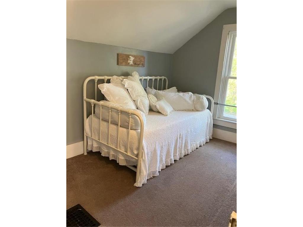 414 NE 3rd Street NE Waseca MN 56093 6808290 image7