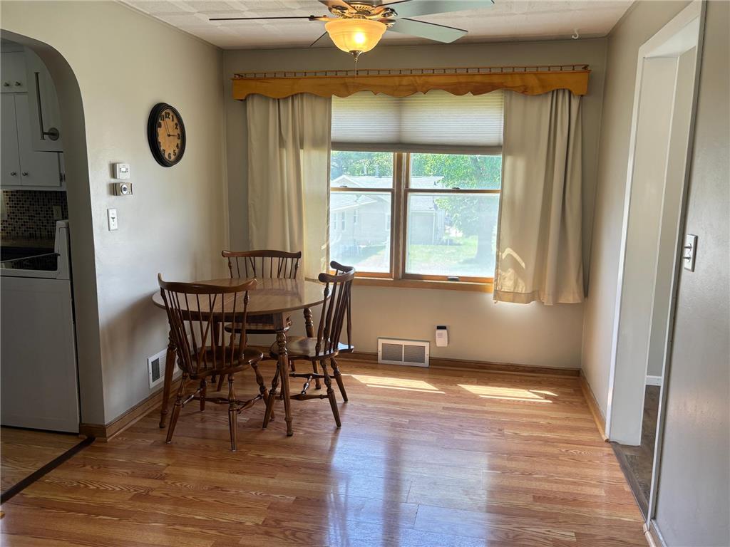 414 S Dewey Street Fairmont MN 56031 7075352 image3
