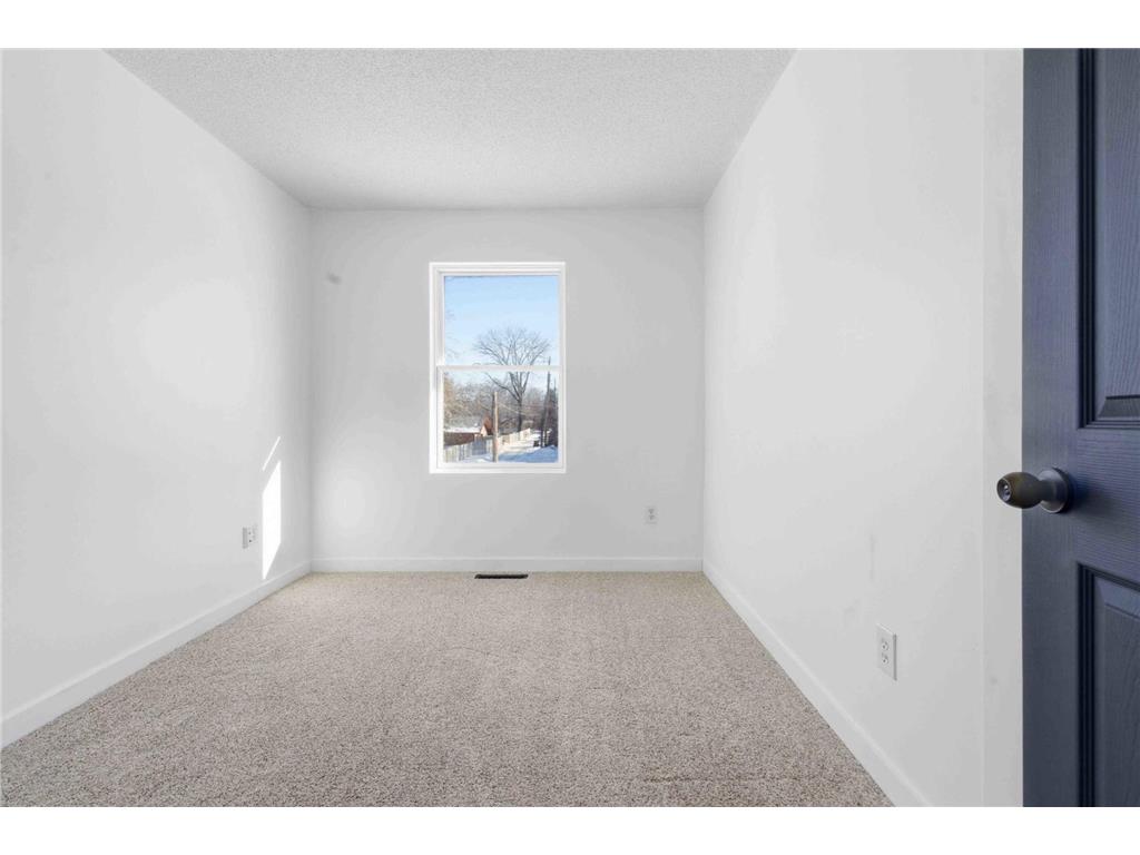 414 SE 14th Street Brainerd MN 56401 7032747 image16