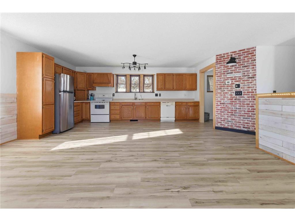 414 SE 14th Street Brainerd MN 56401 7032747 image7