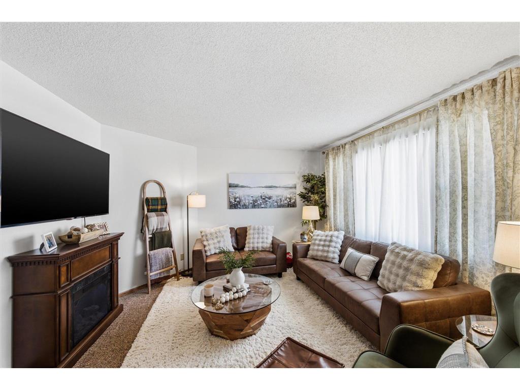 414 Upland Avenue NW Elk River MN 55330 7034282 image1