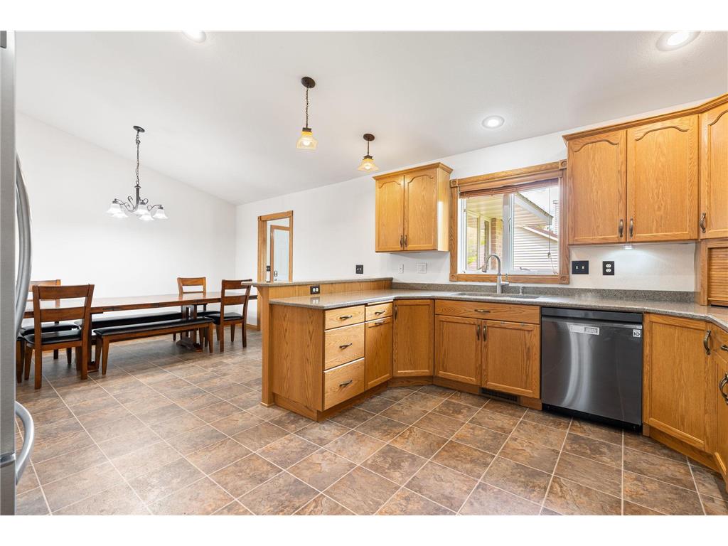414 W Holly Street Owatonna MN 55060 7065029 image13
