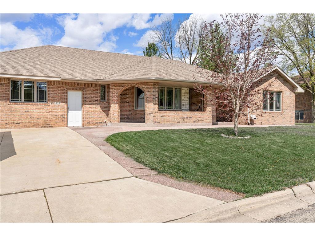 414 W Holly Street Owatonna MN 55060 7065029 image2