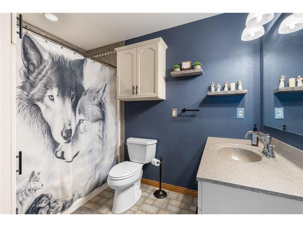 414 W Holly Street Owatonna MN 55060 7065029 image24