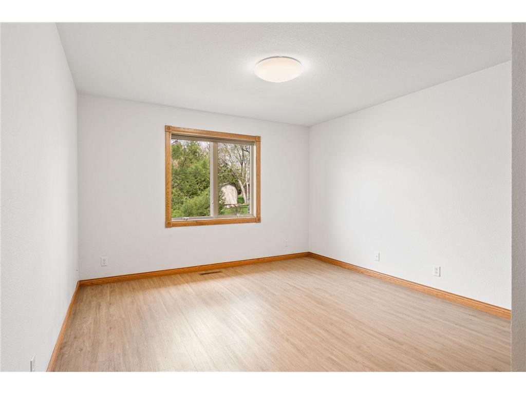 414 W Holly Street Owatonna MN 55060 7065029 image26